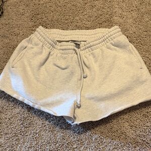Aritzia Women's Gray Casual Shorts